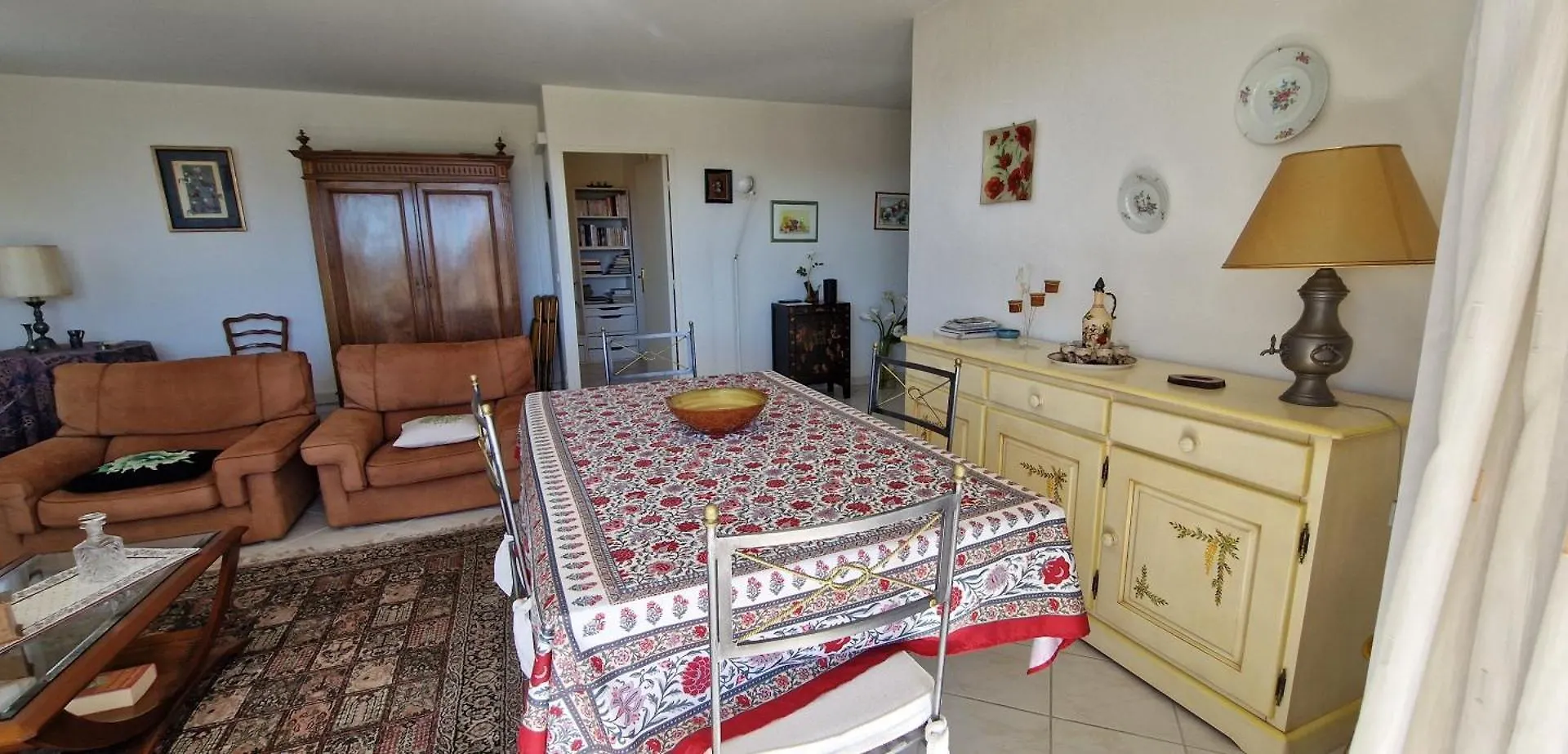 Le Belvedere, Air Conditioning, Freepark 6P Aix-en-Provence 0*,  Francie